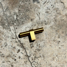 Load image into Gallery viewer, Brunswick Pull Handle - Satin Brass - Coral and Brass