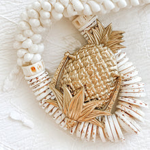 Load image into Gallery viewer, Pineapple Door Knocker - Brushed Gold