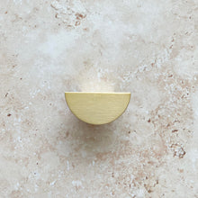 Load image into Gallery viewer, Illuka Moon Pull - Satin Brass