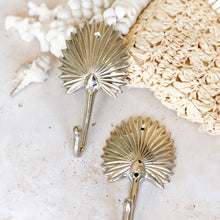 Load image into Gallery viewer, Medium Sahara Palm Hook - Chrome