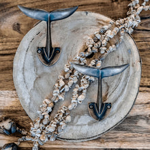 Load image into Gallery viewer, Whale Tail Hook - Brass