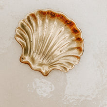 Load image into Gallery viewer, Scalloped Shell Trinket Dish- Brushed Gold