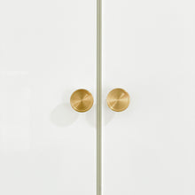 Load image into Gallery viewer, Manudrah Pull - Satin Brass