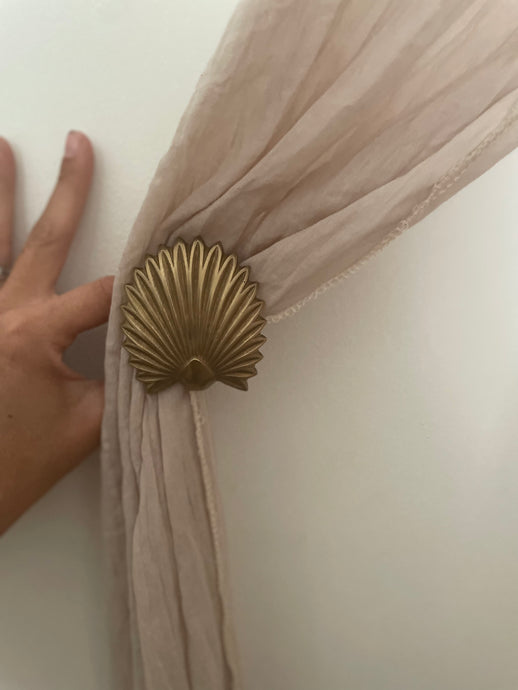 Sahara Palm Curtain Holdback - Antique Brass - Coral and Brass