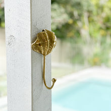 Load image into Gallery viewer, XL Clam Shell Hook - Brushed Gold
