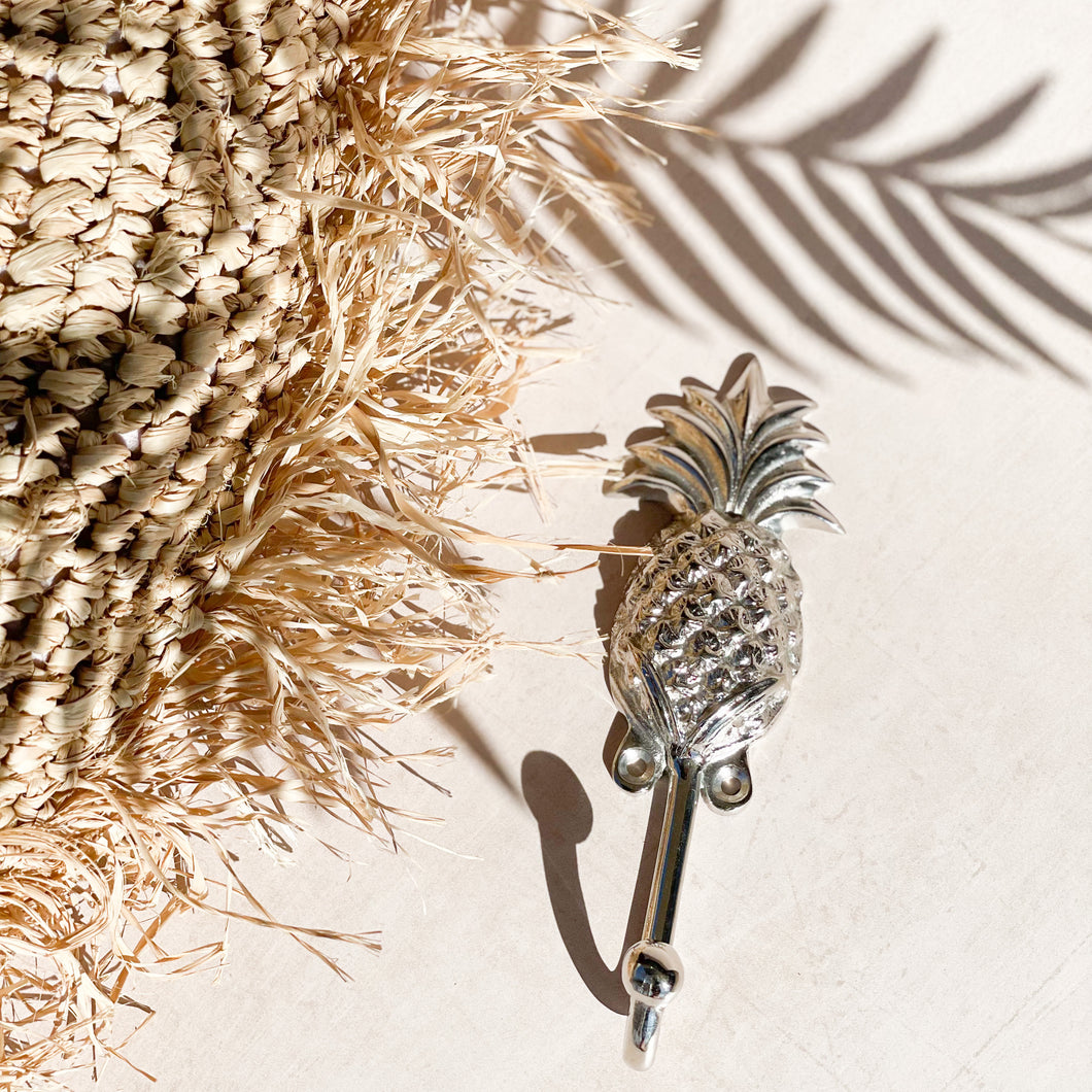 Medium Pineapple Hook - Chrome