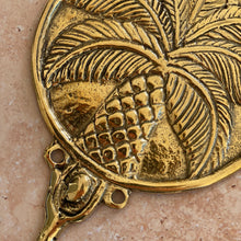 Load image into Gallery viewer, Medium Vintage Palm Hook - Brushed Gold
