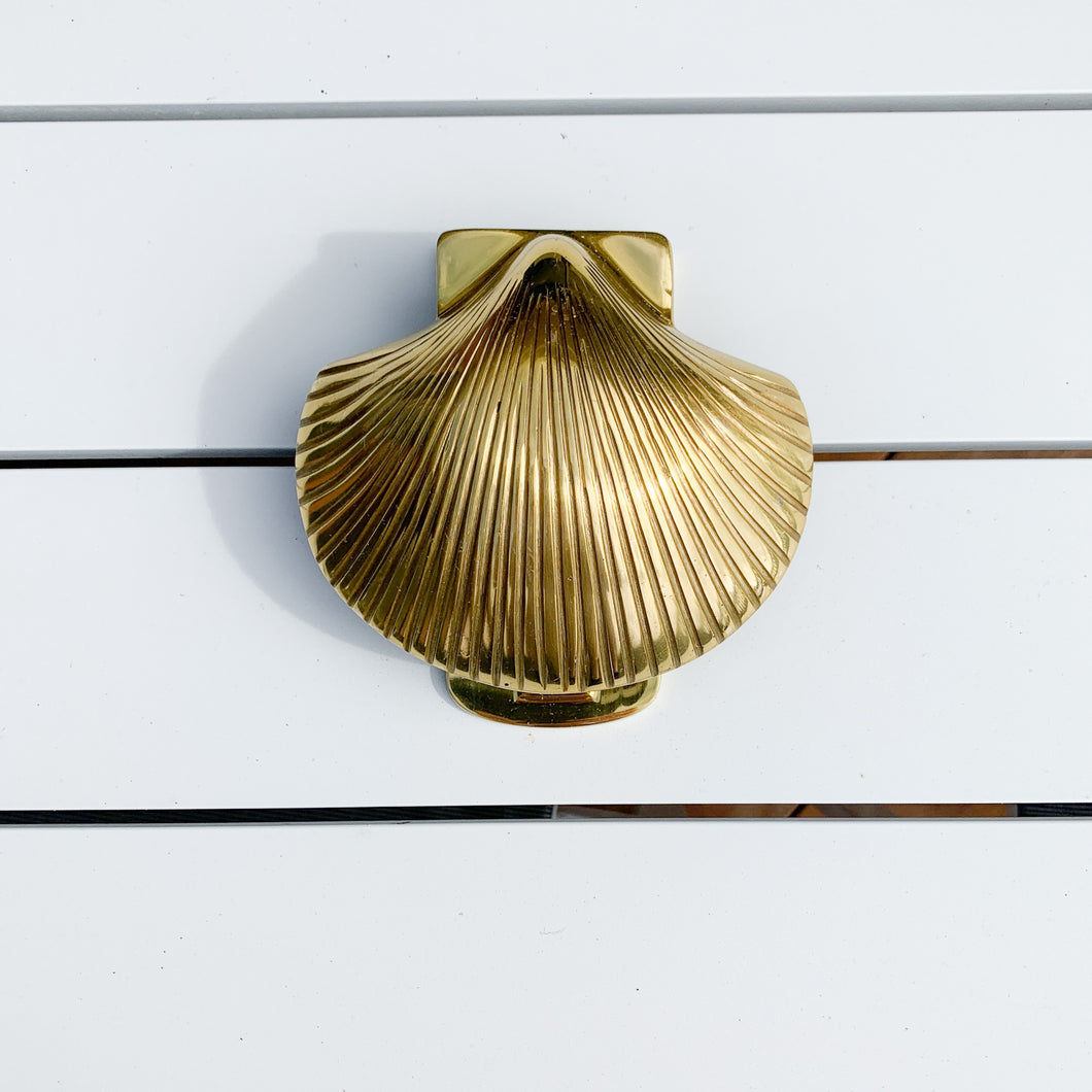 Cockle Shell Door Knocker- Brushed Gold