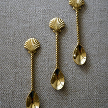 Load image into Gallery viewer, Mermaid Shell Teaspoon - Brushed Gold
